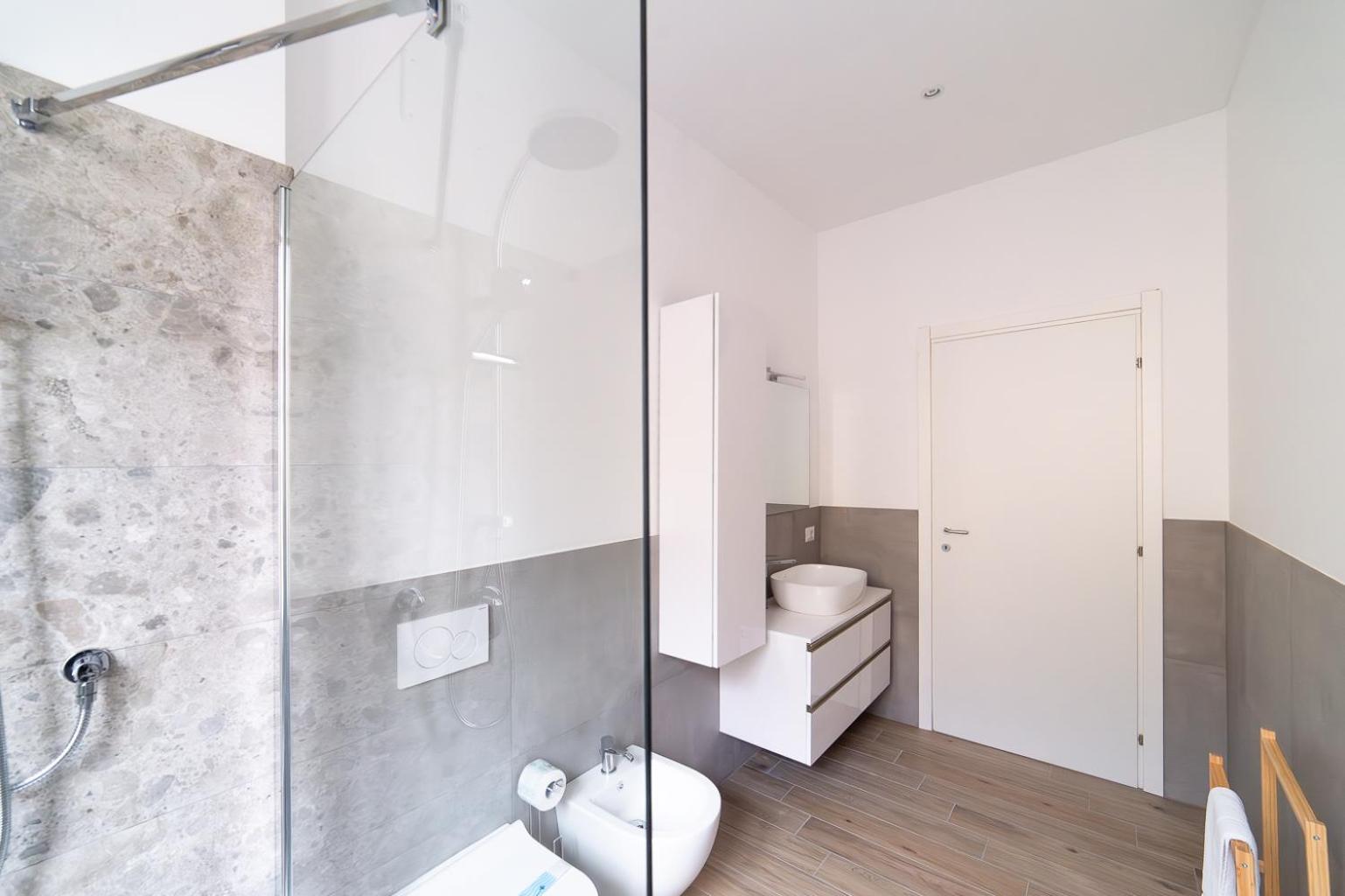 Hbhall Porta Romana Suite Milan Exterior photo